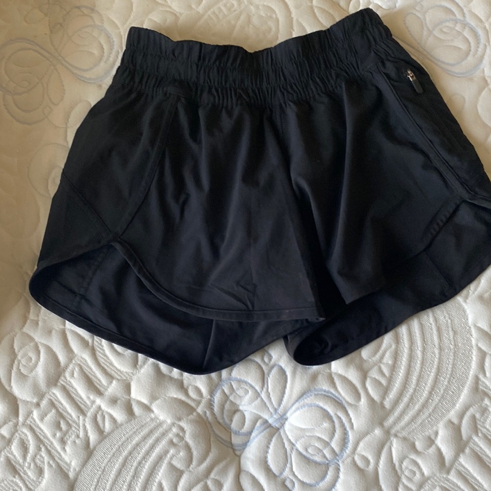 Track that high rise lined shorts